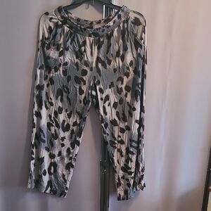 Soma Black and Gray Leopard Print Joggers